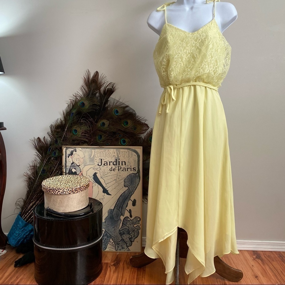 Vintage Semi formal light yellow spaghetti strap dress​​​​​